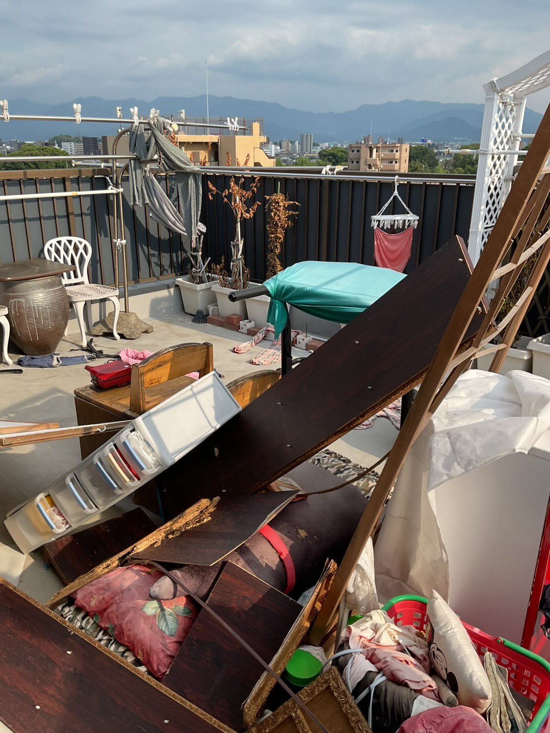 松山市T様特殊清掃、遺品整理 